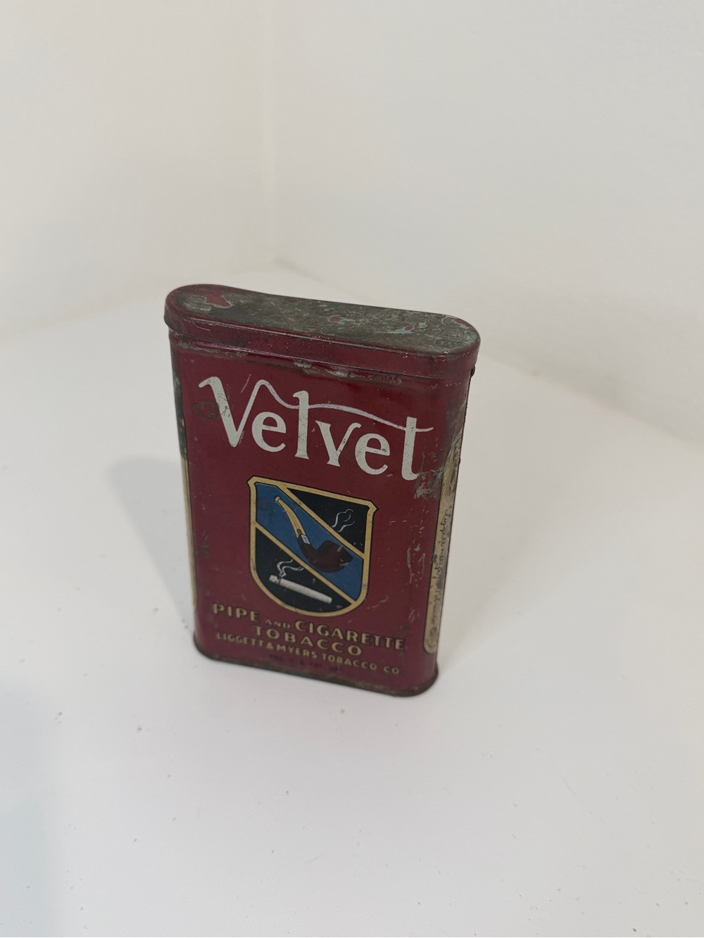 Velvet Vintage Tobacco Tin - Deep Red